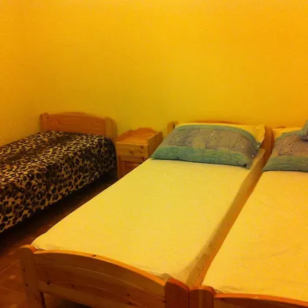 Guest house Sarok Vendeghaz *